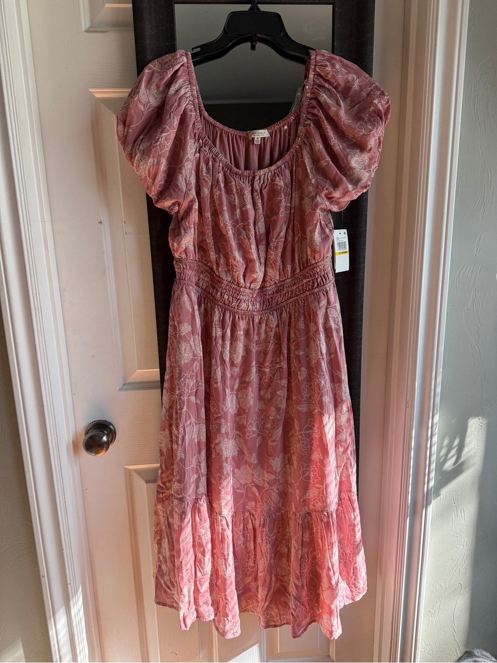 Angels Pink Floral Puff-Sleeve Midi Dress